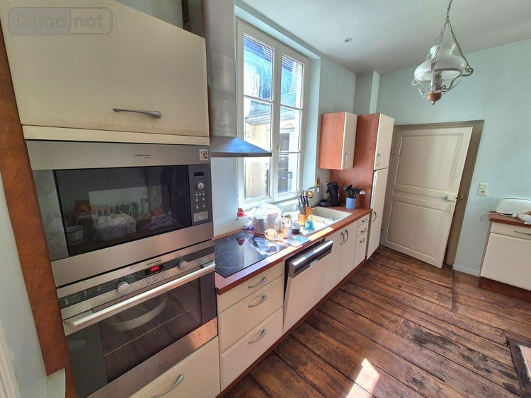 Immeuble a vendre Bar-sur-Seine 10110 Aube 203 m2  168000 euros