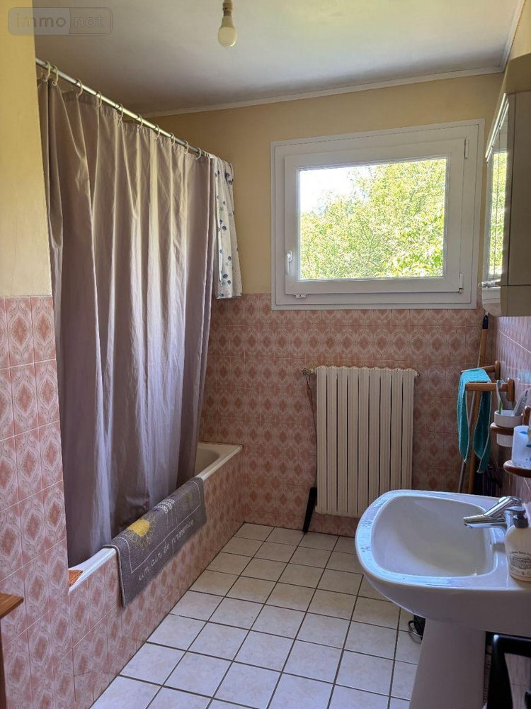 Maison a vendre Edern 29510 Finistère 100 m2 8 pièces 230600 euros