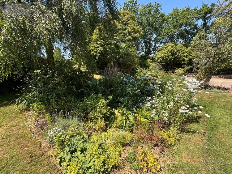 Maison a vendre Edern 29510 Finistère 100 m2 8 pièces 230600 euros