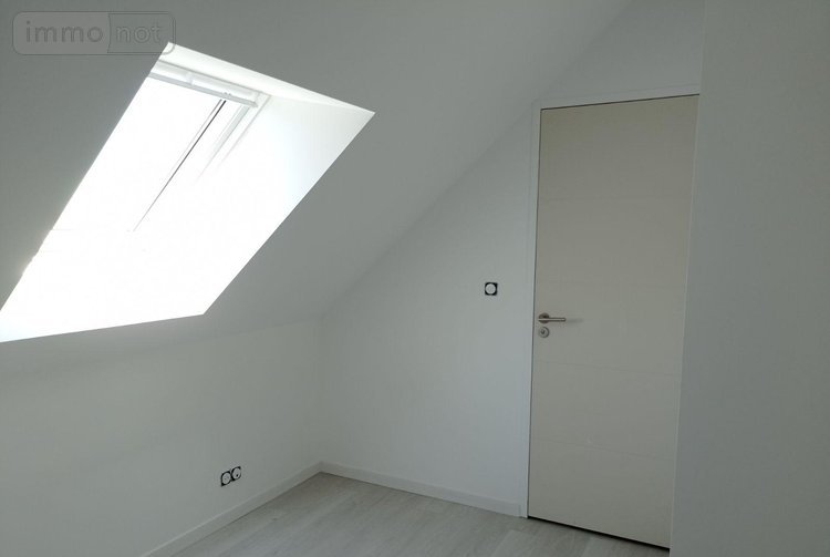 Location maison Amanlis 35150 Ille-et-Vilaine 120 m2  1050 euros