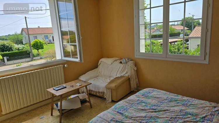 Maison a vendre Lezay 79120 Deux-Sèvres 162 m2 7 pièces 126700 euros