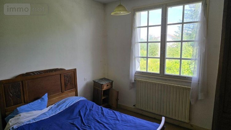 Maison a vendre Lezay 79120 Deux-Sèvres 162 m2 7 pièces 126700 euros