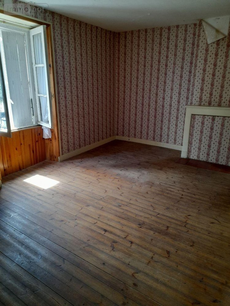 Maison a vendre Saint-Jean-de-Sauves 86330 Vienne 200 m2 5 pièces 73500 euros