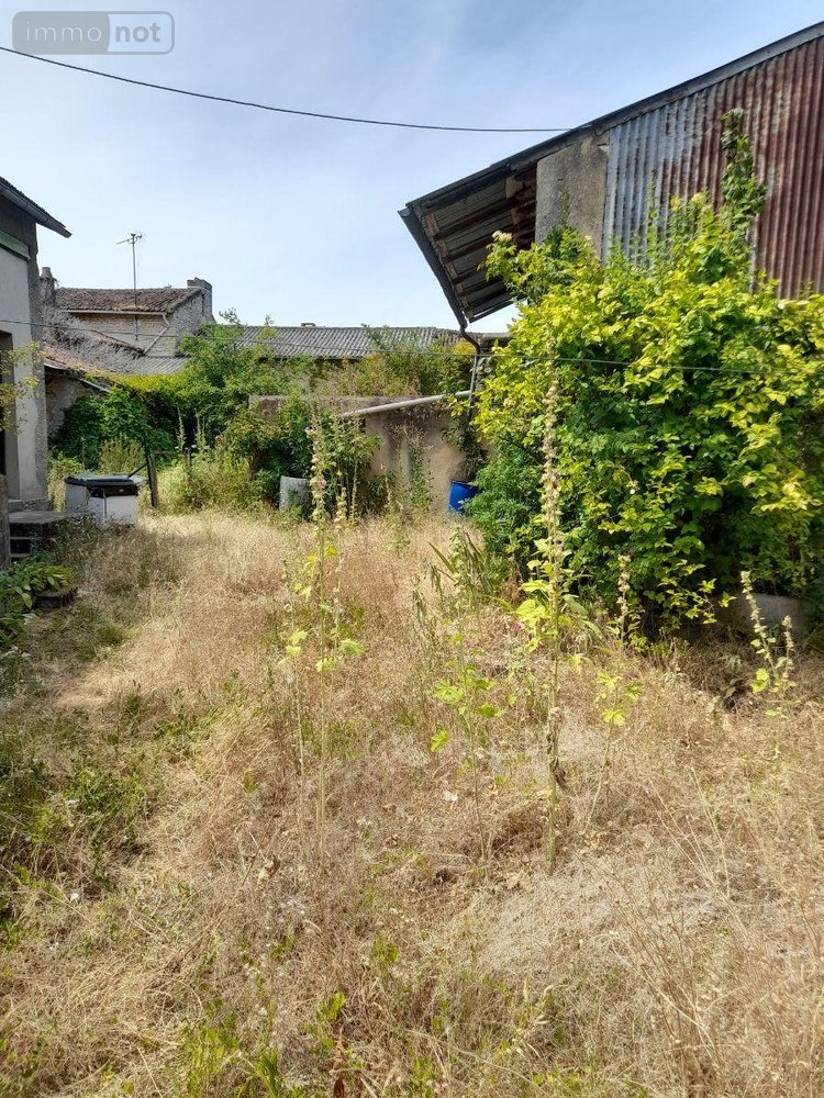 Maison a vendre Saint-Jean-de-Sauves 86330 Vienne 200 m2 5 pièces 73500 euros