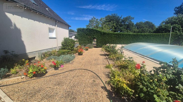 Maison a vendre Neuvy-Saint-Sépulchre 36230 Indre 210 m2 8 pièces 249600 euros