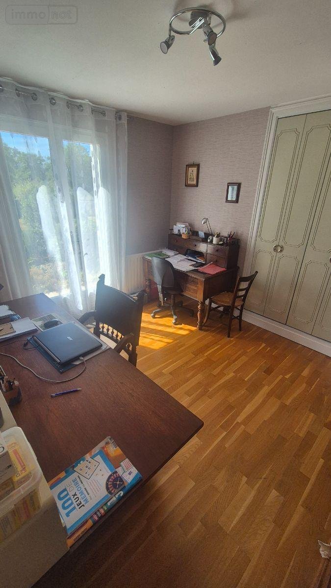 Maison a vendre Neuvy-Saint-Sépulchre 36230 Indre 210 m2 8 pièces 249600 euros