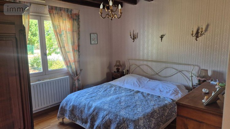 Maison a vendre Neuvy-Saint-Sépulchre 36230 Indre 210 m2 8 pièces 249600 euros