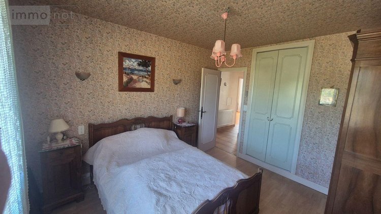 Maison a vendre Neuvy-Saint-Sépulchre 36230 Indre 210 m2 8 pièces 249600 euros