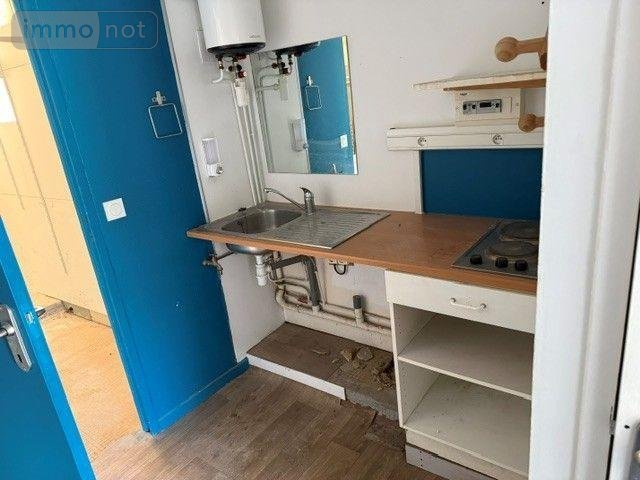 Location fonds et murs commerciaux Rennes 35000 Ille-et-Vilaine 50 m2  700 euros