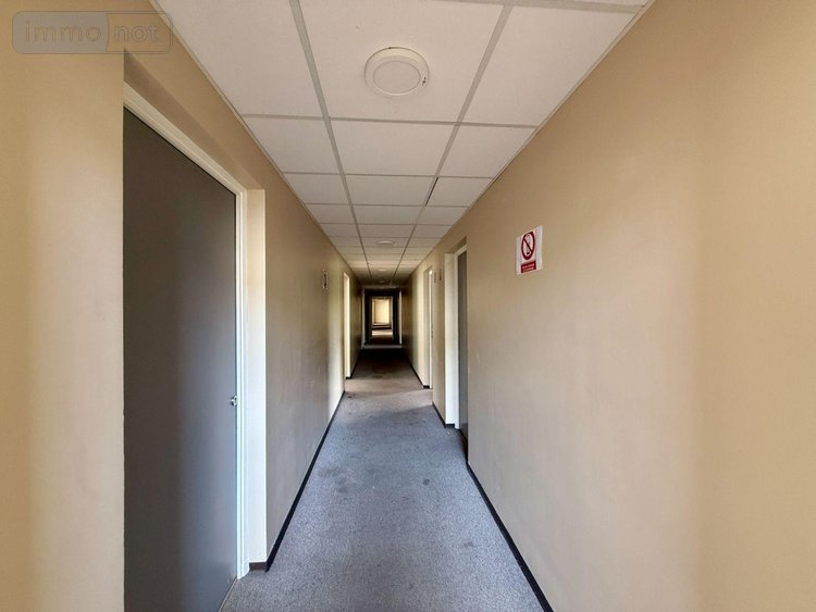 Immeuble a vendre Marseille 16e Arrondissement 13016 Bouches-du-Rhône 1300 m2  1100000 euros