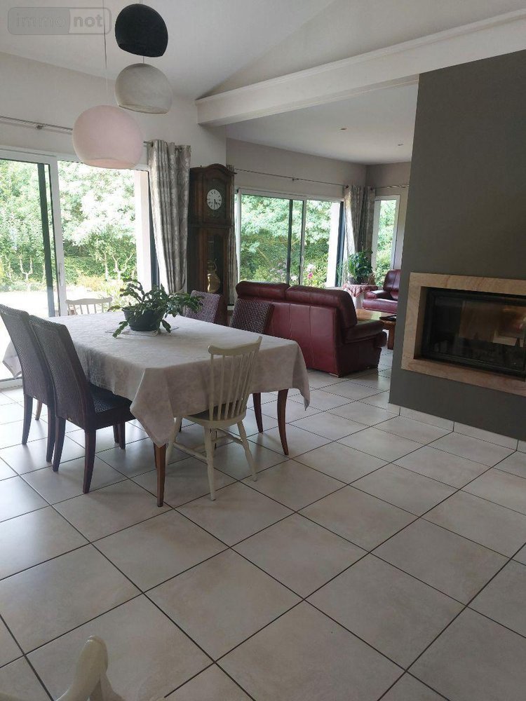 Maison a vendre Ploudalmézeau 29830 Finistère 135 m2 5 pièces 509600 euros