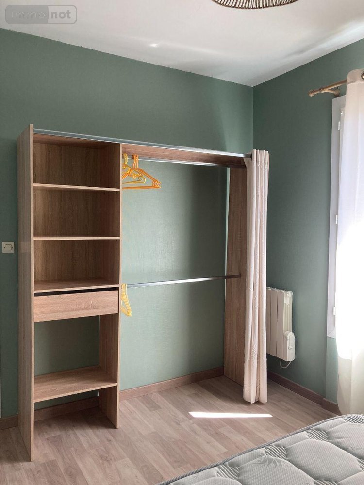 Location maison Montfort-sur-Meu 35160 Ille-et-Vilaine 62 m2 3 pièces 770 euros
