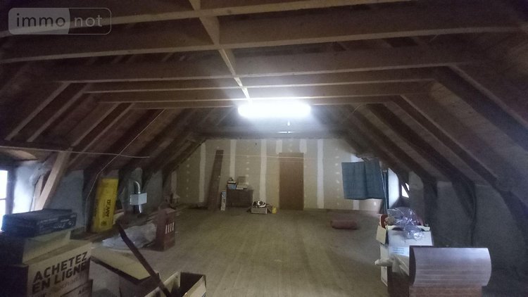 Immeuble a vendre Murat 15300 Cantal 200 m2  279000 euros