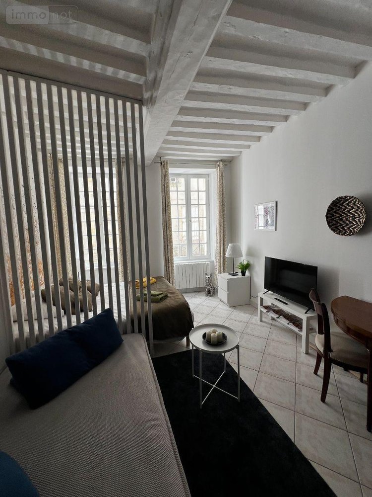 Location appartement Bayeux 14400 Calvados 28 m2 1 pièce 675 euros
